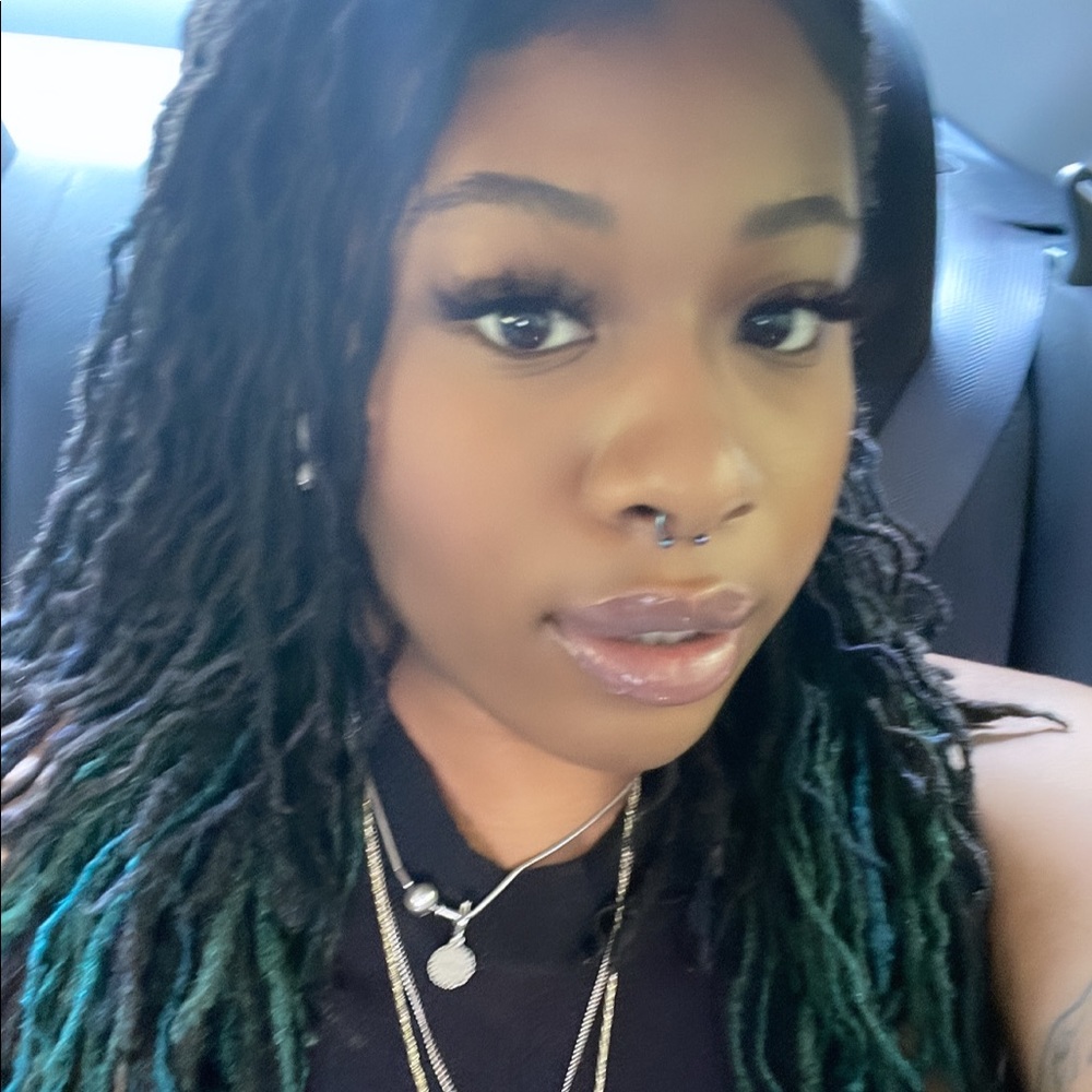 Meet your Posher, Asia’rae